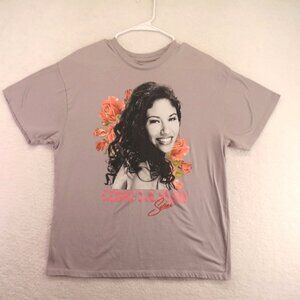 Selena T Shirt‎ Size Medium Como La Flor Graphic Like a Flower Gray Short Sleeve
